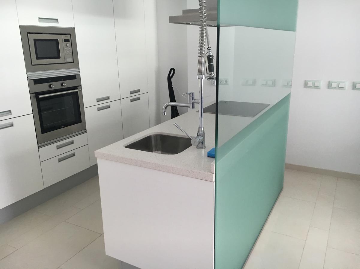 Las Olas Apartment Арона Екстериор снимка